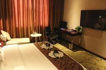 Jinyue Business Hotel Yichuan  ภายนอก รูปภาพ